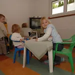 Viktoria-leukerbad-therme ホテル